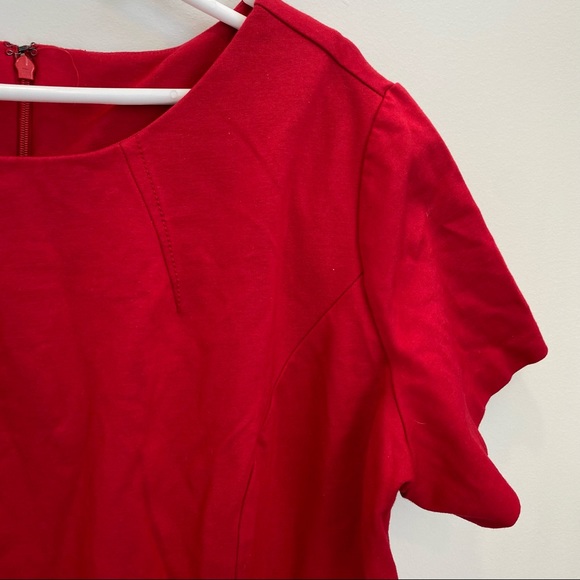 Talbots Woman Petites size 16WP Red Dress short sleeves zippered back - Picture 2 of 6
